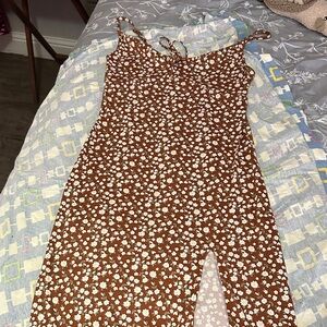 Hollister Brown Floral Slip Dress with Cream Daisy Pattern
